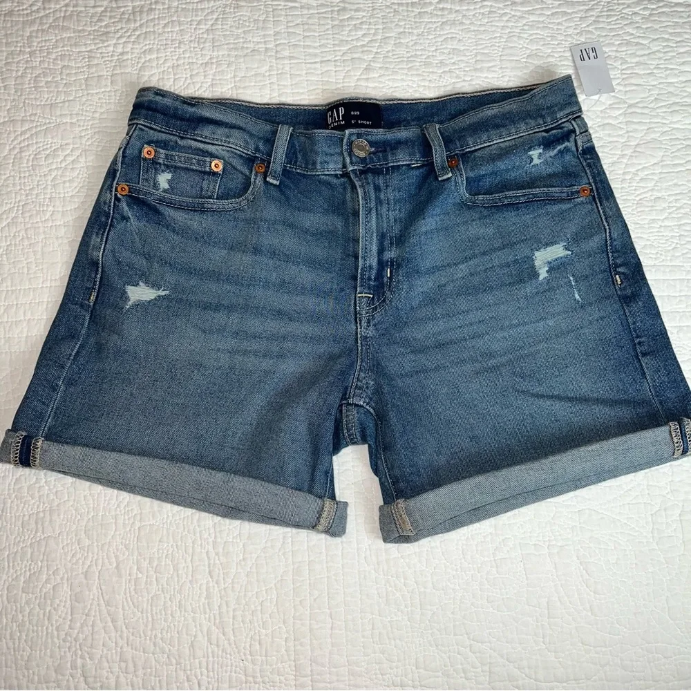 GAP Denim 5” Short Medium Indigo Wash NWT Sz 8/29 - Picture 2 of 11